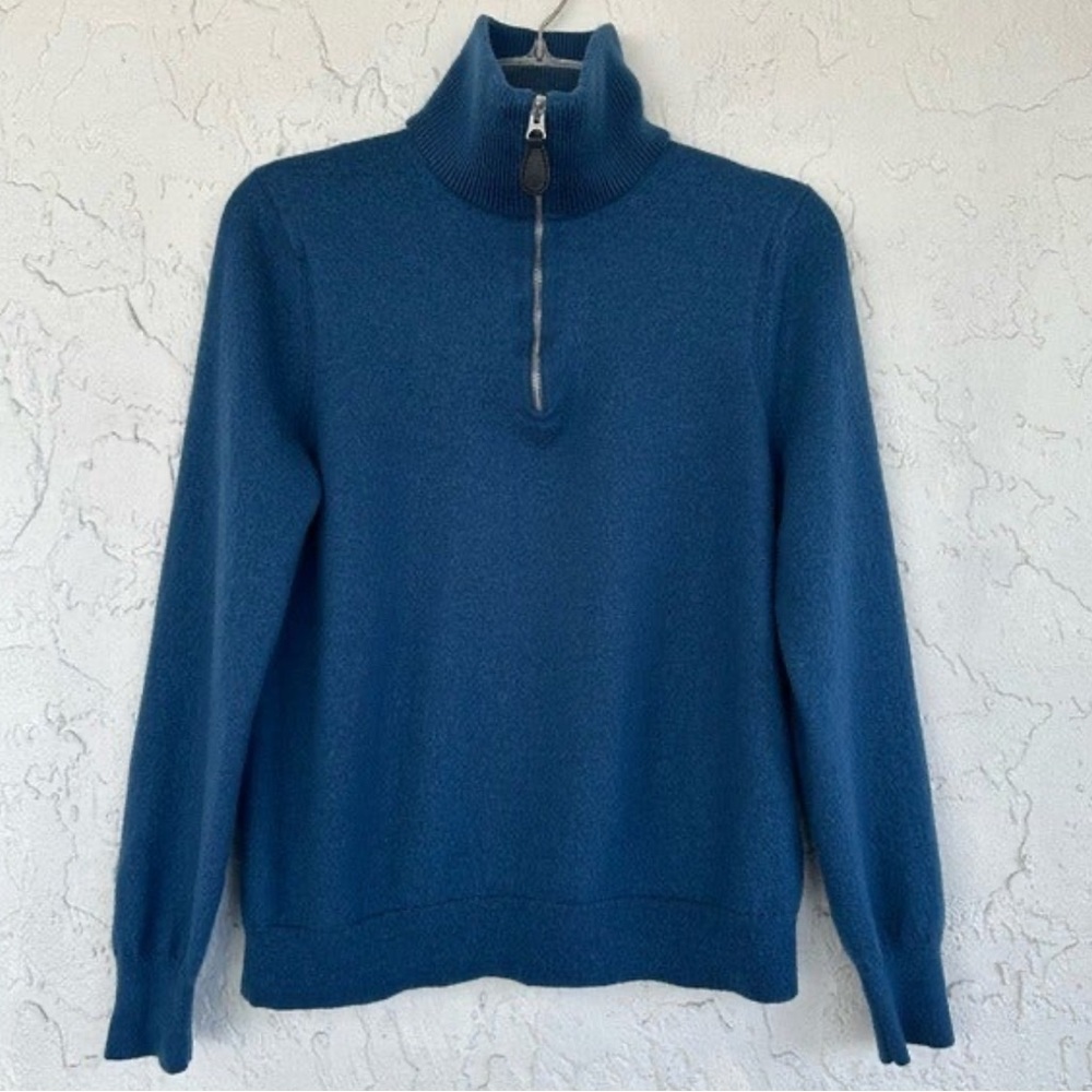 Burberry sweater